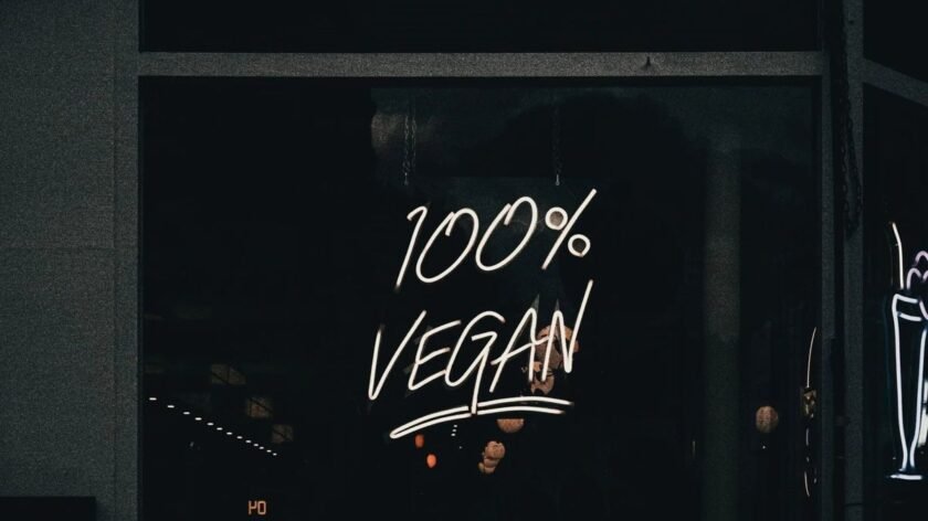Kokius maisto papildus rinktis veganams ir vegetarams?
